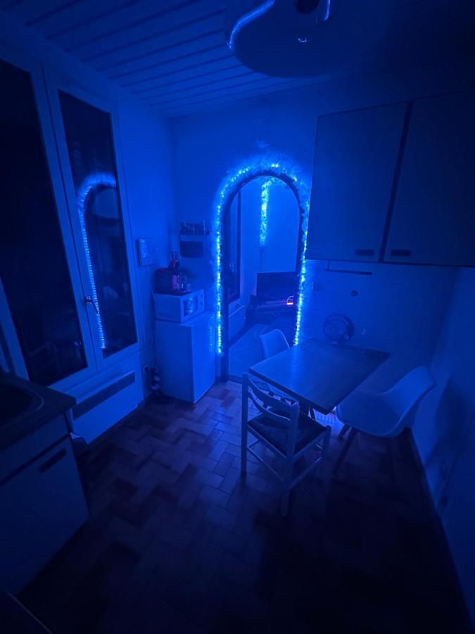 La Tete Dans Les Nuages Apartamento Arcueil Exterior foto